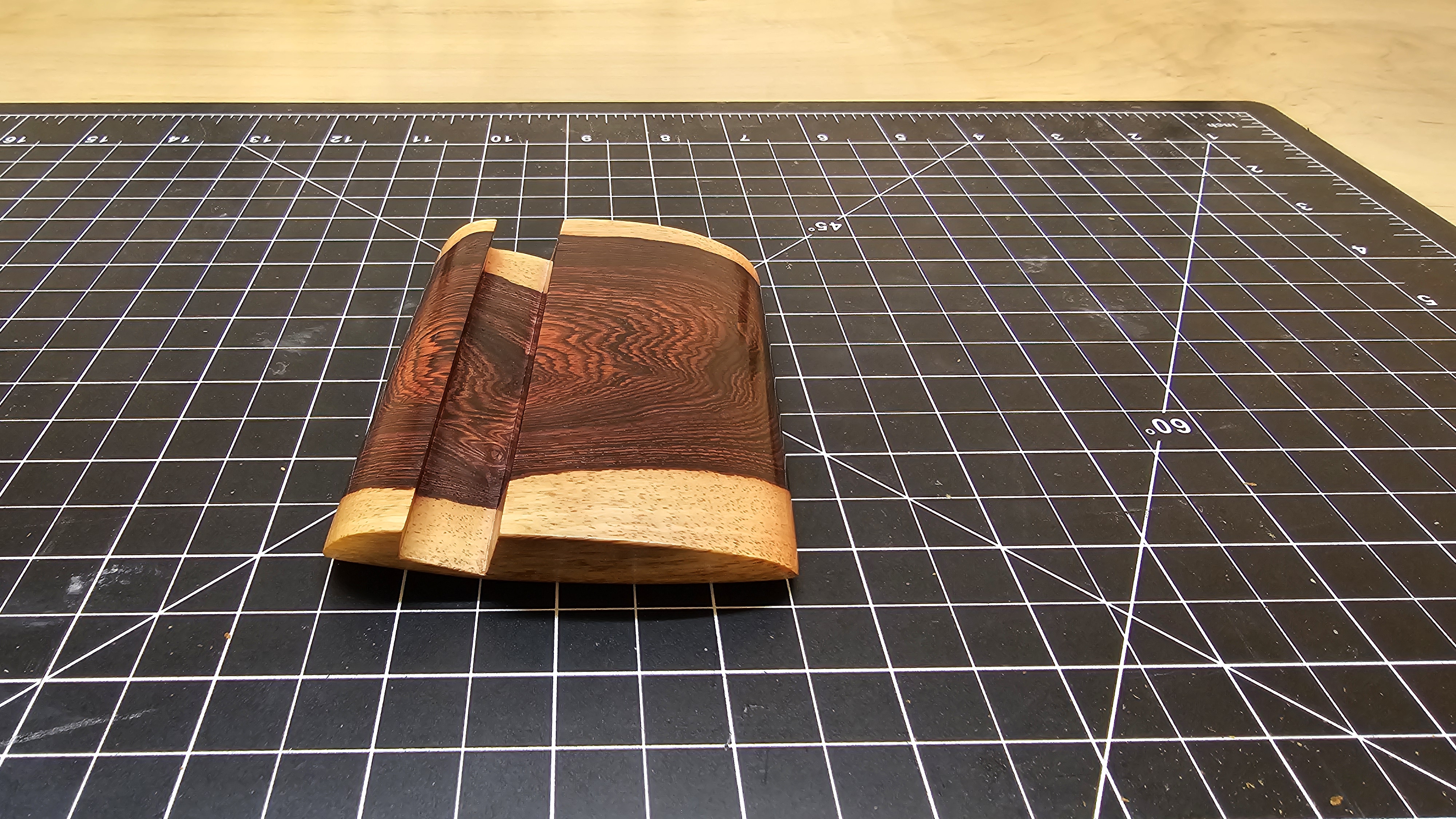 Kingwood Phone Stand